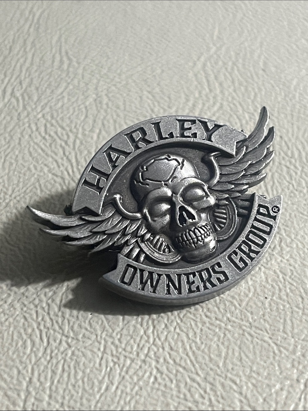 Harley Owners Group Silver-tone Skull Lapel Pin